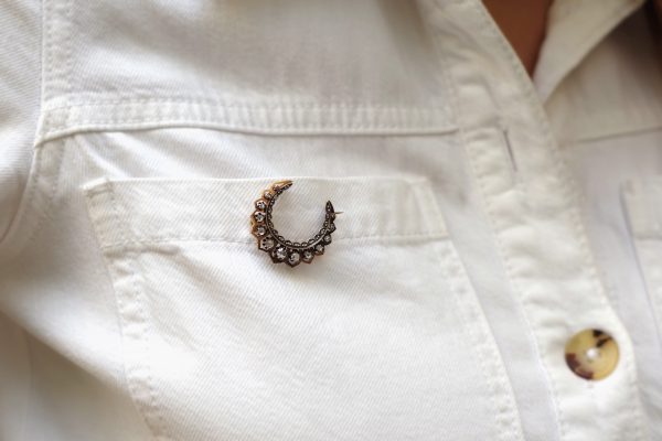 antique moon crescent brooch in gold