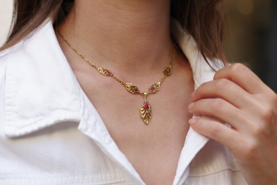 art deco draperie enamelled necklace in gold