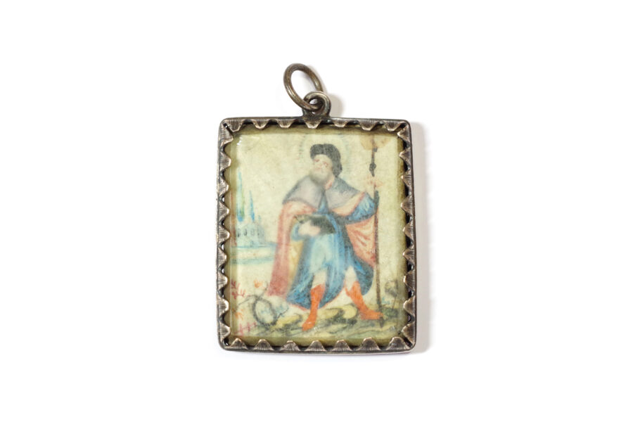 pendentif reliquaire ancien, bijou religieux saint jacques de compostelle
