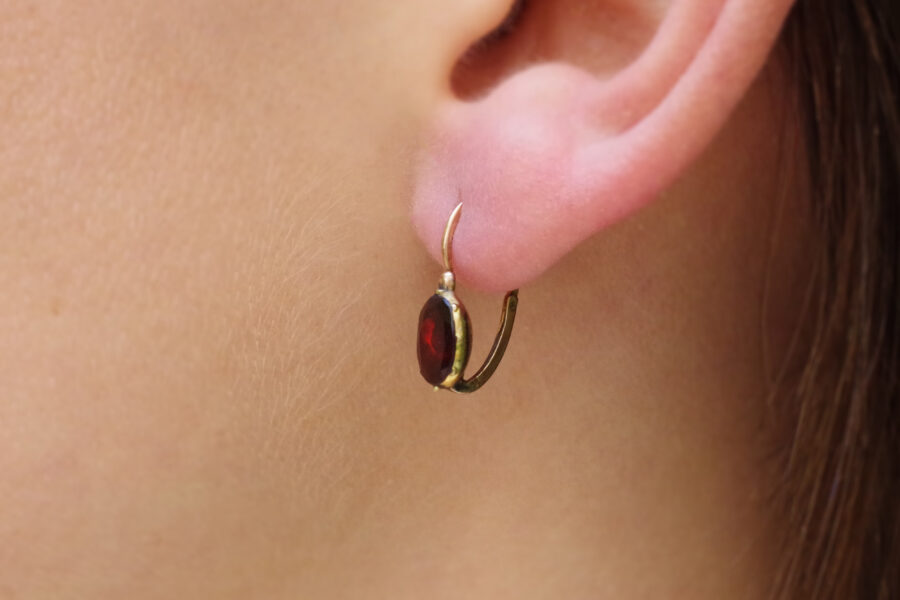 antique perpignan garnet earrings in gold