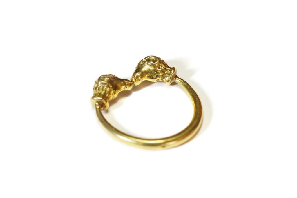 Rams head gold ring – Maison Mohs