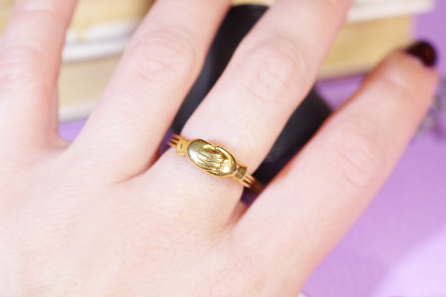 fede ring in gold