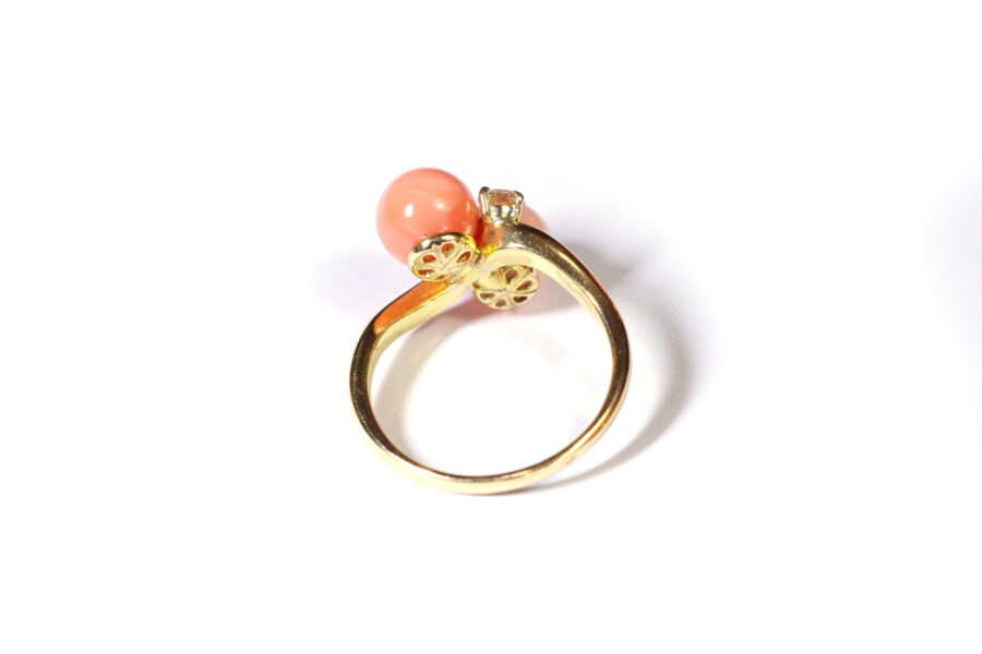 pink coral diamond ring in gold pre-owned jewelry