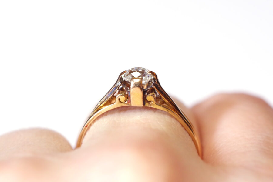 victorian diamond wedding ring in gold