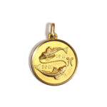medaille signe du zodiaque poisson en or