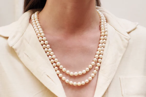 two rows pearls necklace gold clasp