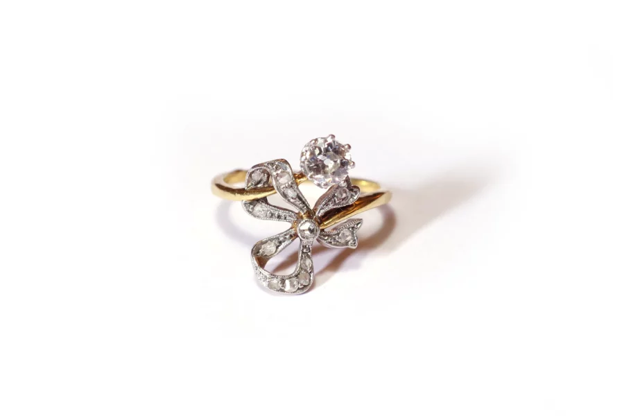 Edwardian Bow diamond ring