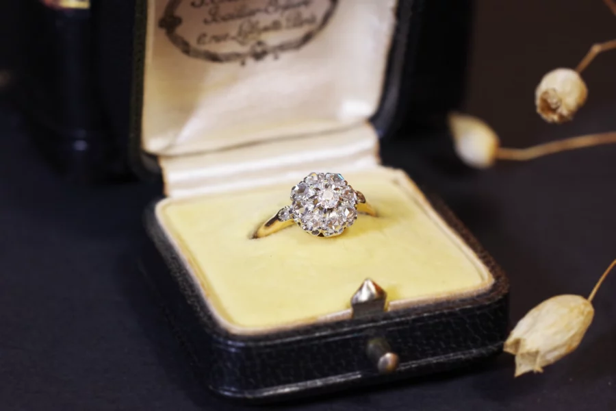 diamond wedding ring in gold and platinum