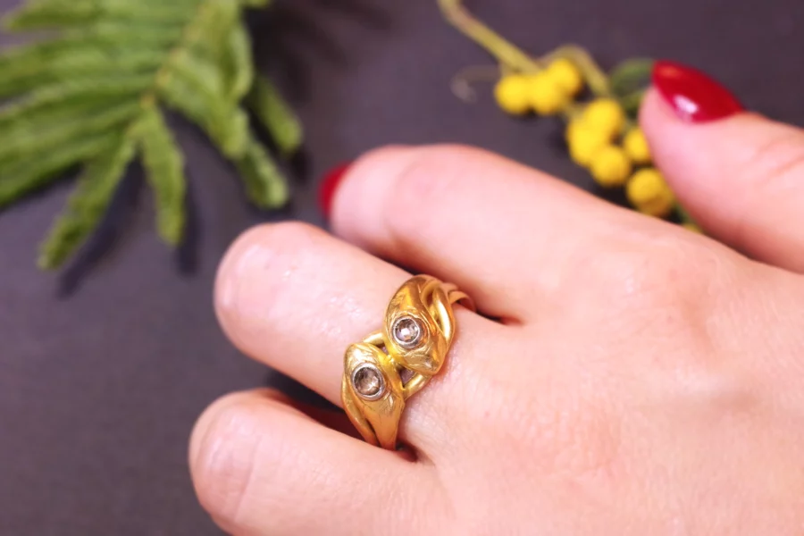 victorian double snake ring in gold
