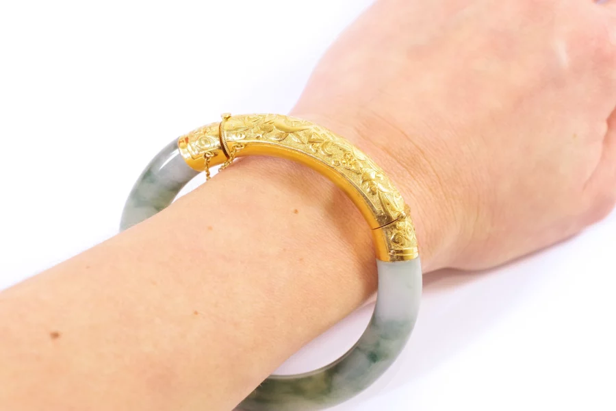 bracelet jonc chinois en jade