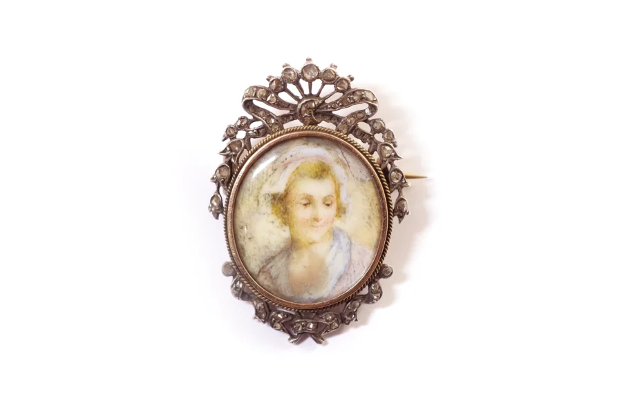antique victorian portrait brooch