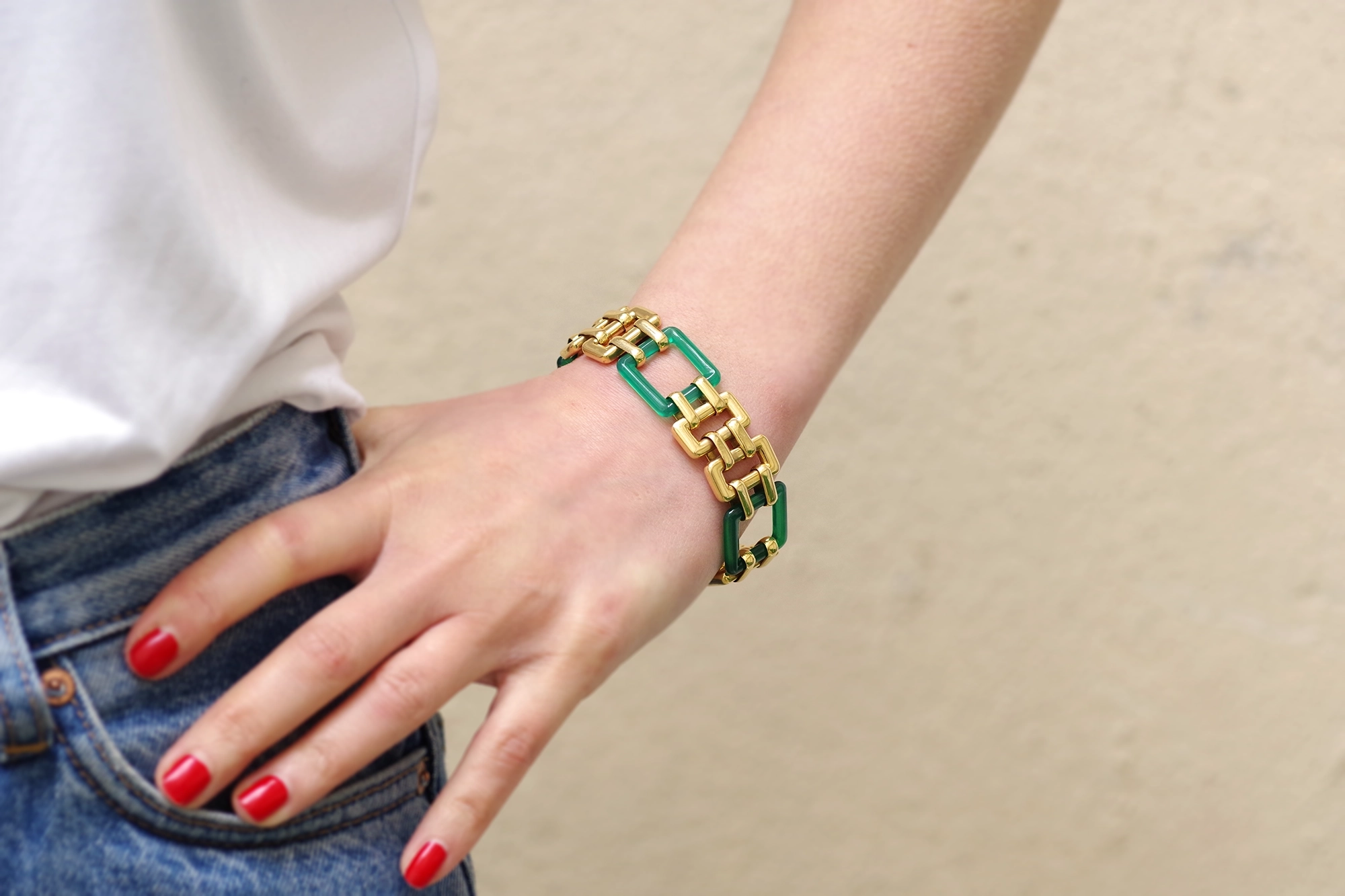 Art deco green chalcedony gold bracelet