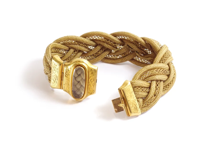 victorian 18k gold bracelet