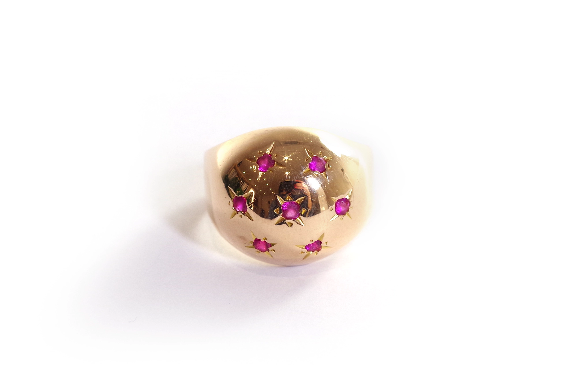 ruby star set ring in gold