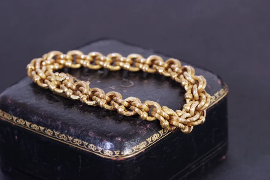 bracelet grosses mailles en or