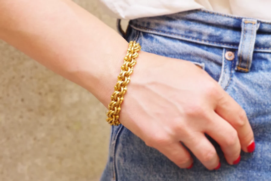 big link gold bracelet