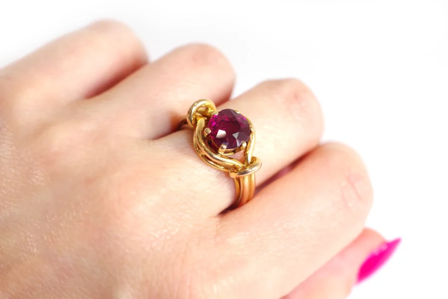 gold ruby ring