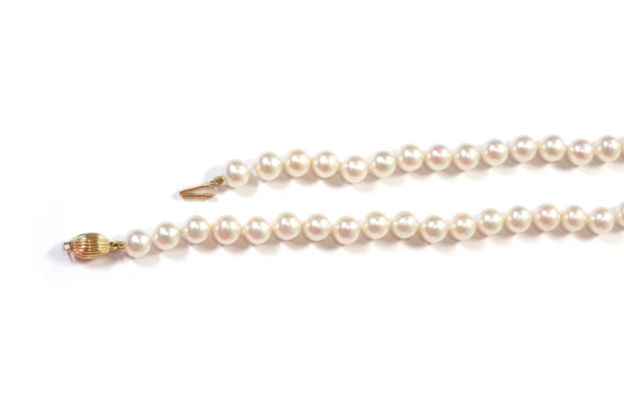 collier de perles or 18k