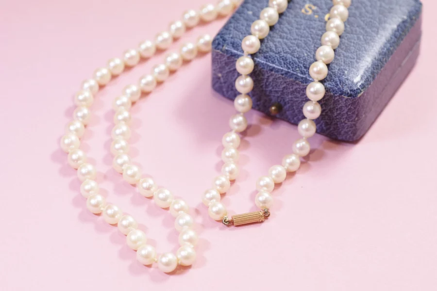 collier de perles vintage fermoir en or