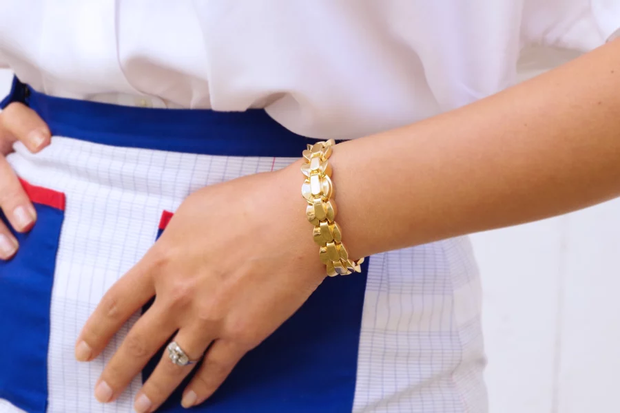 Gold watch tank bracelet