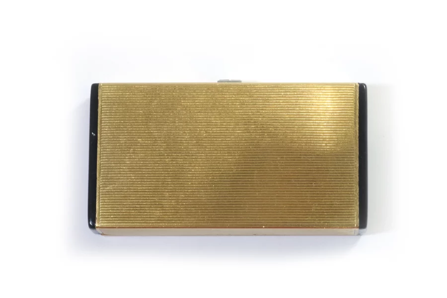 Cartier compact case in gold