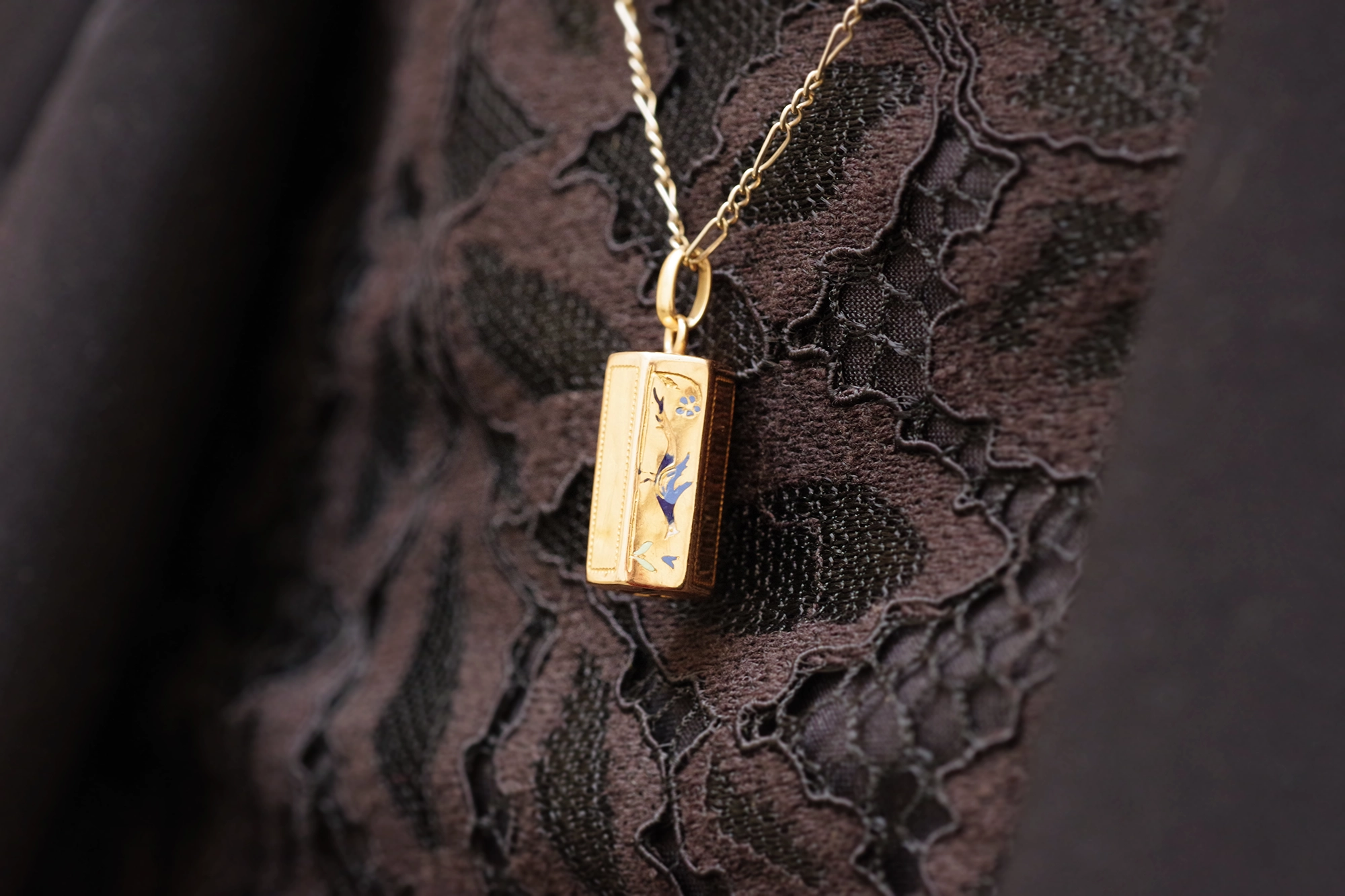 Japan Used Necklace]Louis Vuitton Pandantif Silver Lockit Slv