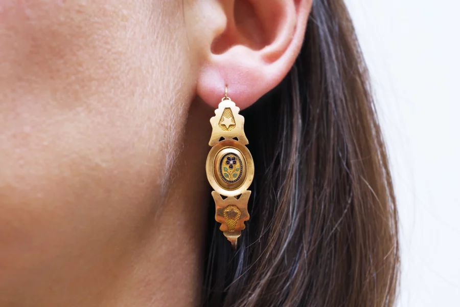 Victorian poissardes earrings in gold