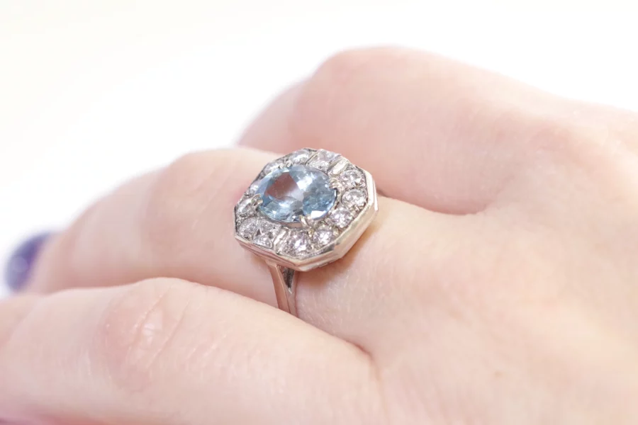 aquamarine diamond gold ring
