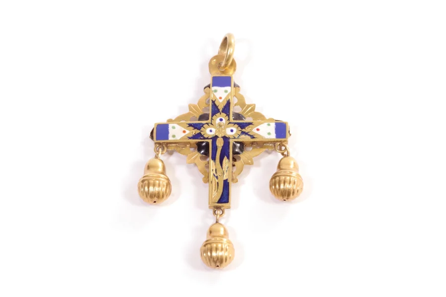 Victorian christian pendant in gold