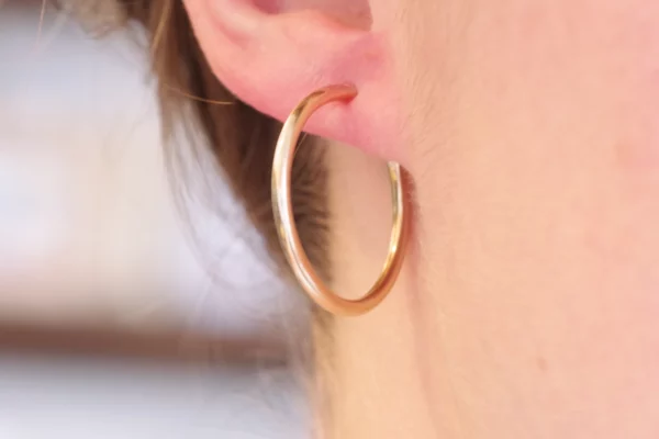 boucles d'oreille créoles en or
