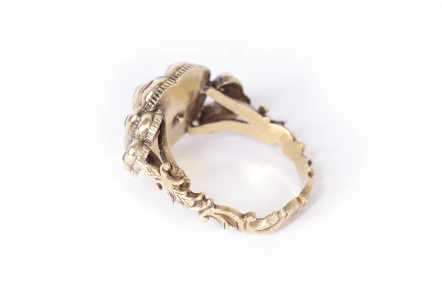 antico rubino anello oro
