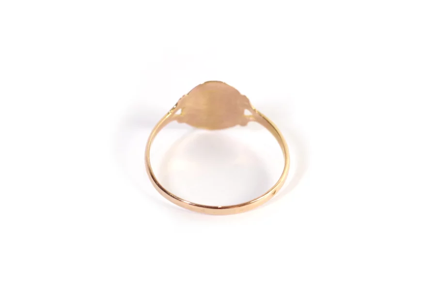 antique gold pansy flower ring