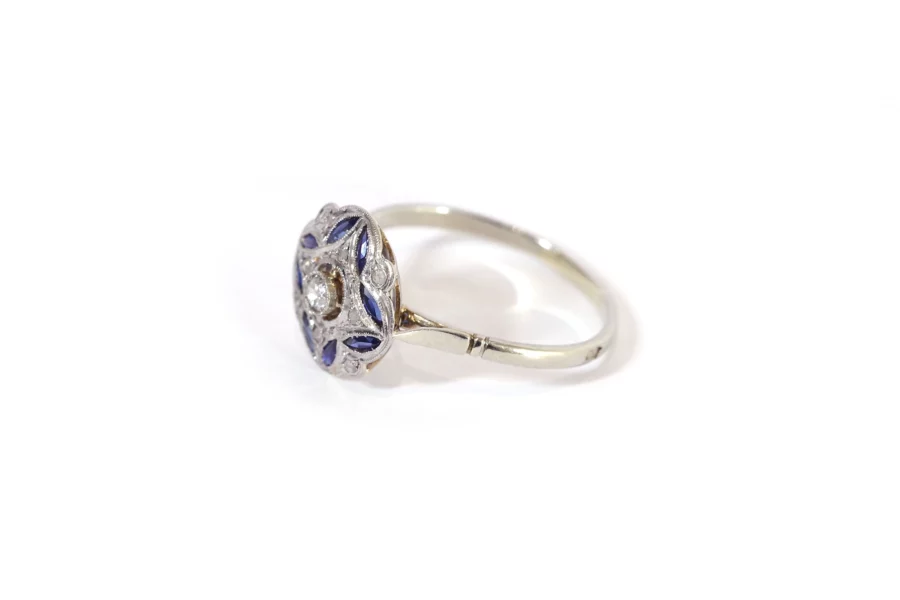 Sapphire diamond art deco round ring