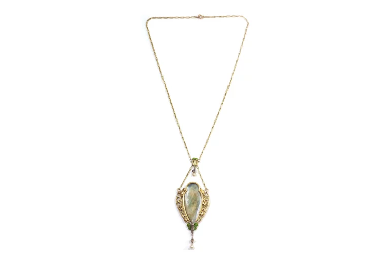 Antique french gold necklace with diamonds