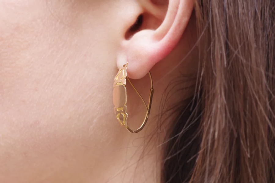 victorian gold poissarde earrings