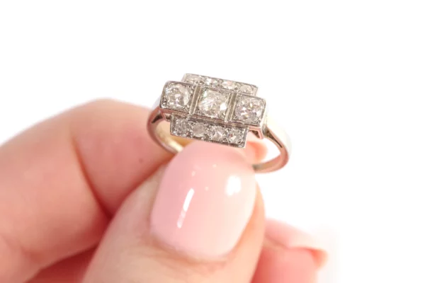 Wedding diamond ring in platinum