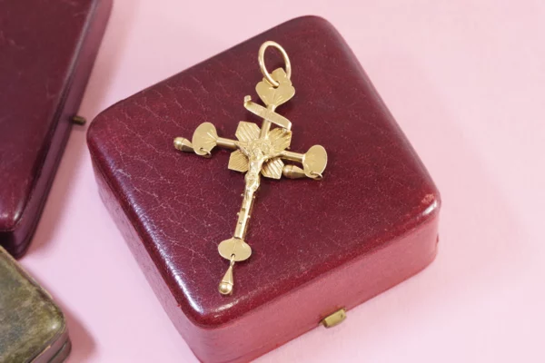 French gold cross pendant from Limousin