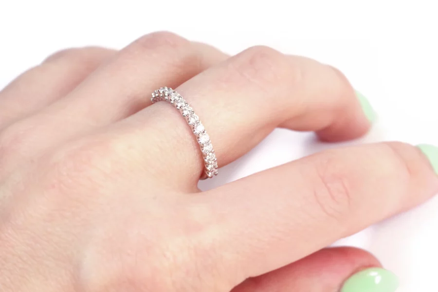 pre-owned eternity diamond ring