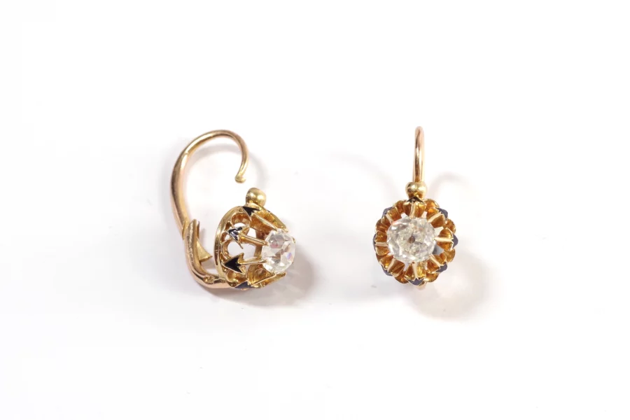 Old mine cut diamond earrings in gold