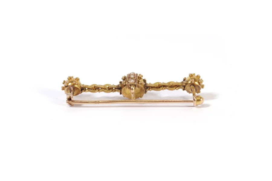 victorian gold brooch