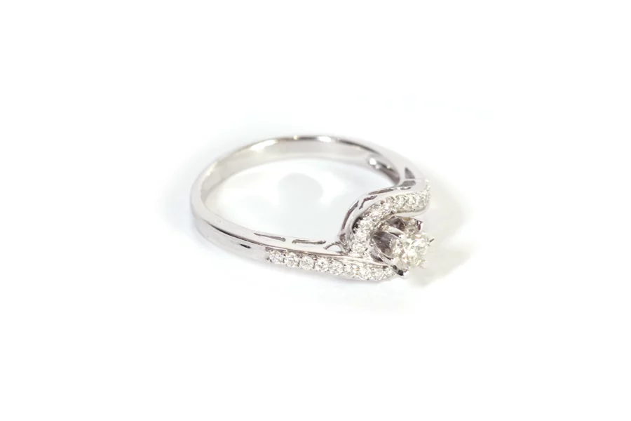 bague diamants en or blanc