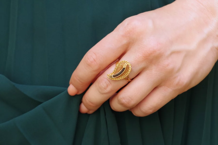 Gold leaf ring