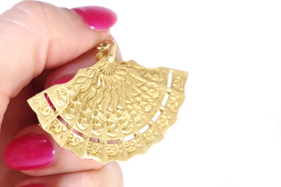 Gold fan pendant