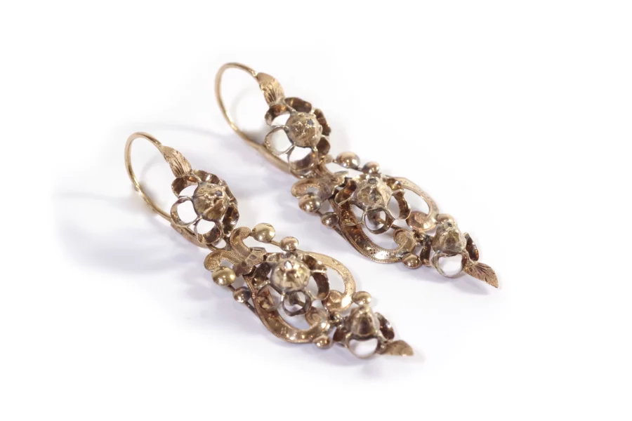 Antique catalan earrings with diamond in gold