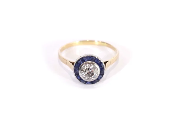 Platinum art deco sapphire diamond ring