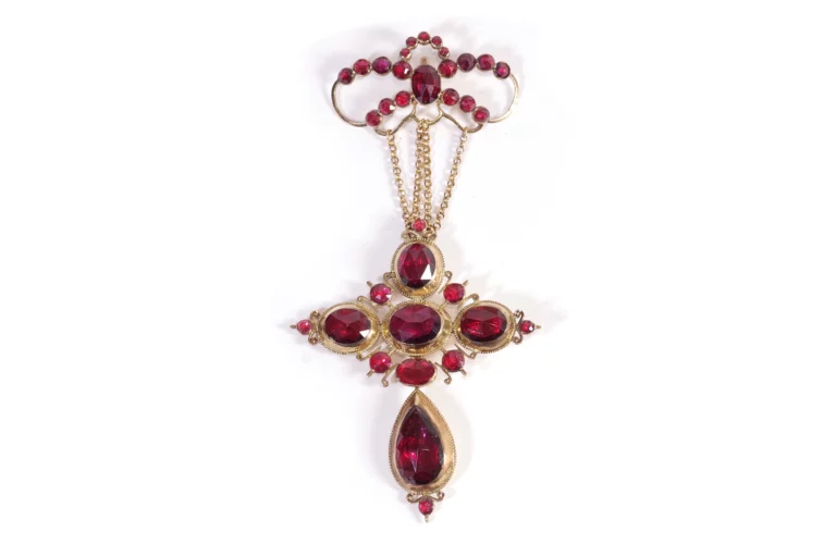 Victorian perpignan garnet cross pendant