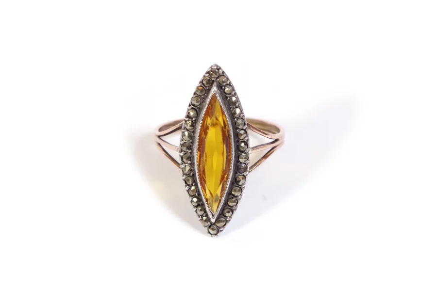 Marquise navette yellow ring