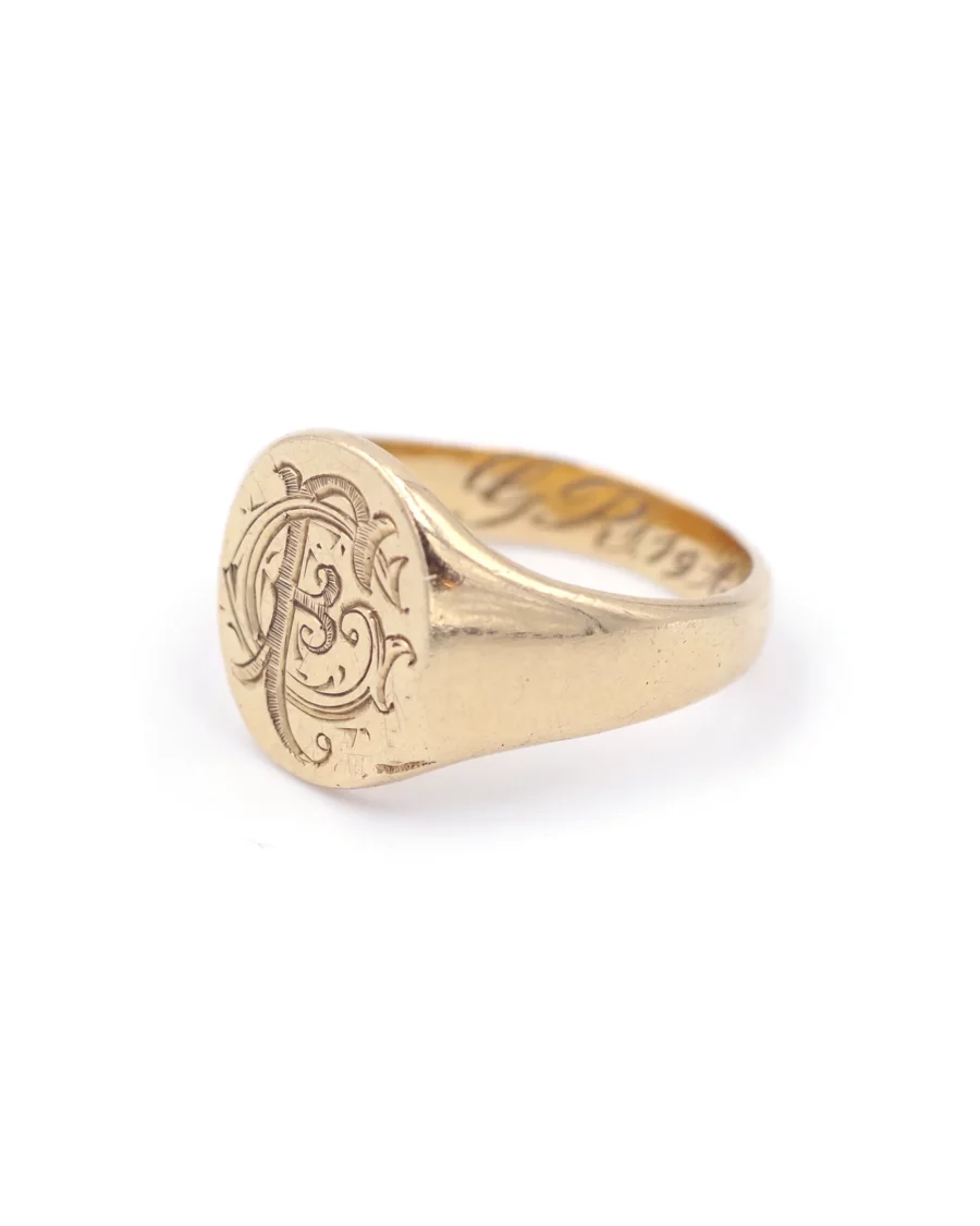 Monogram signet ring in gold