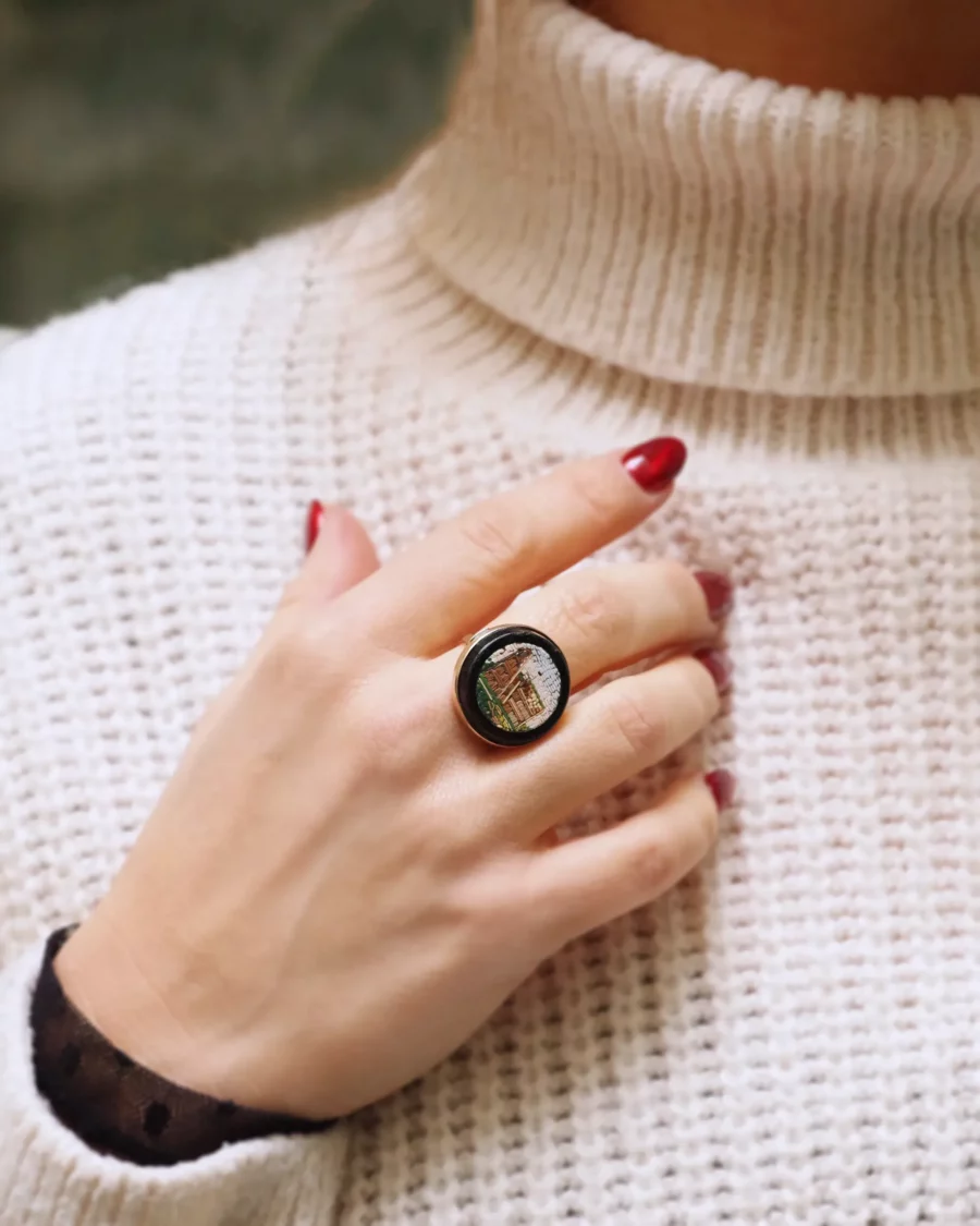 micro mosaic colosseum ring in gold