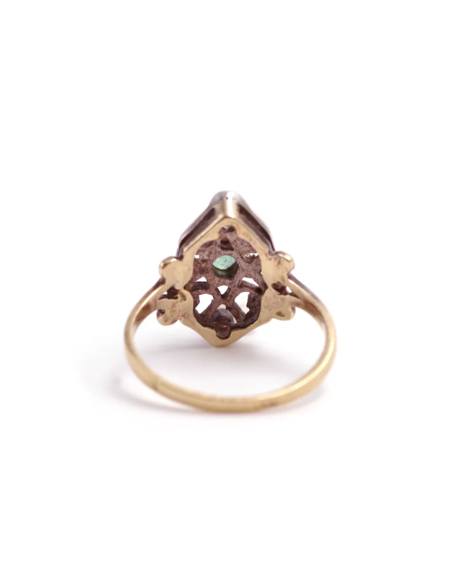 Belle Epoque emerald ring